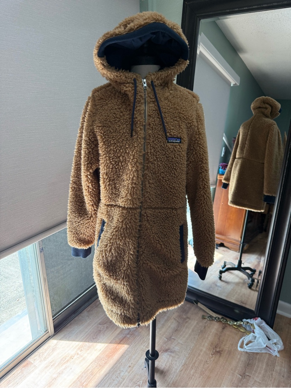 Patagonia Camel Brown Hooded Teddy Fleece Jacket